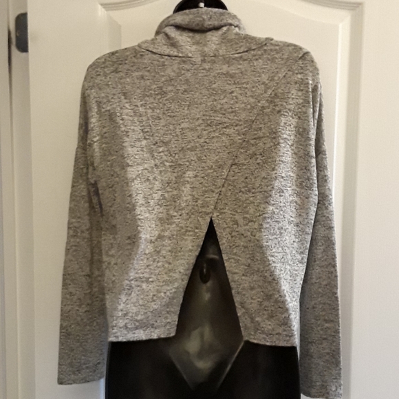 🔥HOT🔥NWOT Fashionova turtle neck sweater - Picture 4 of 5
